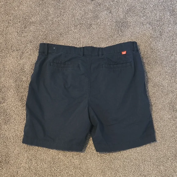 Nike Men's Dark Navy Flat-Front Shorts - Picture 2 of 4